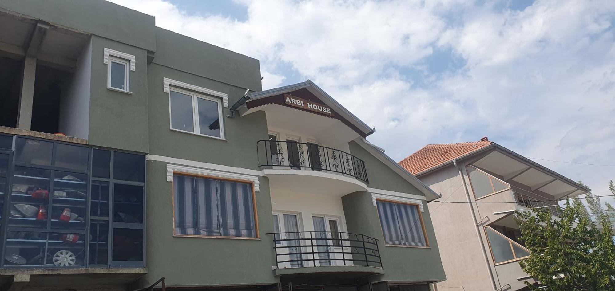 Apartment Arbi *